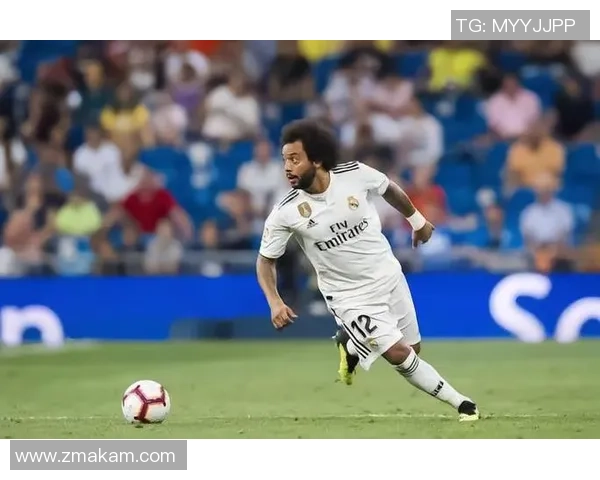 锡耶纳足球队历史上著名球星盘点及其贡献解析